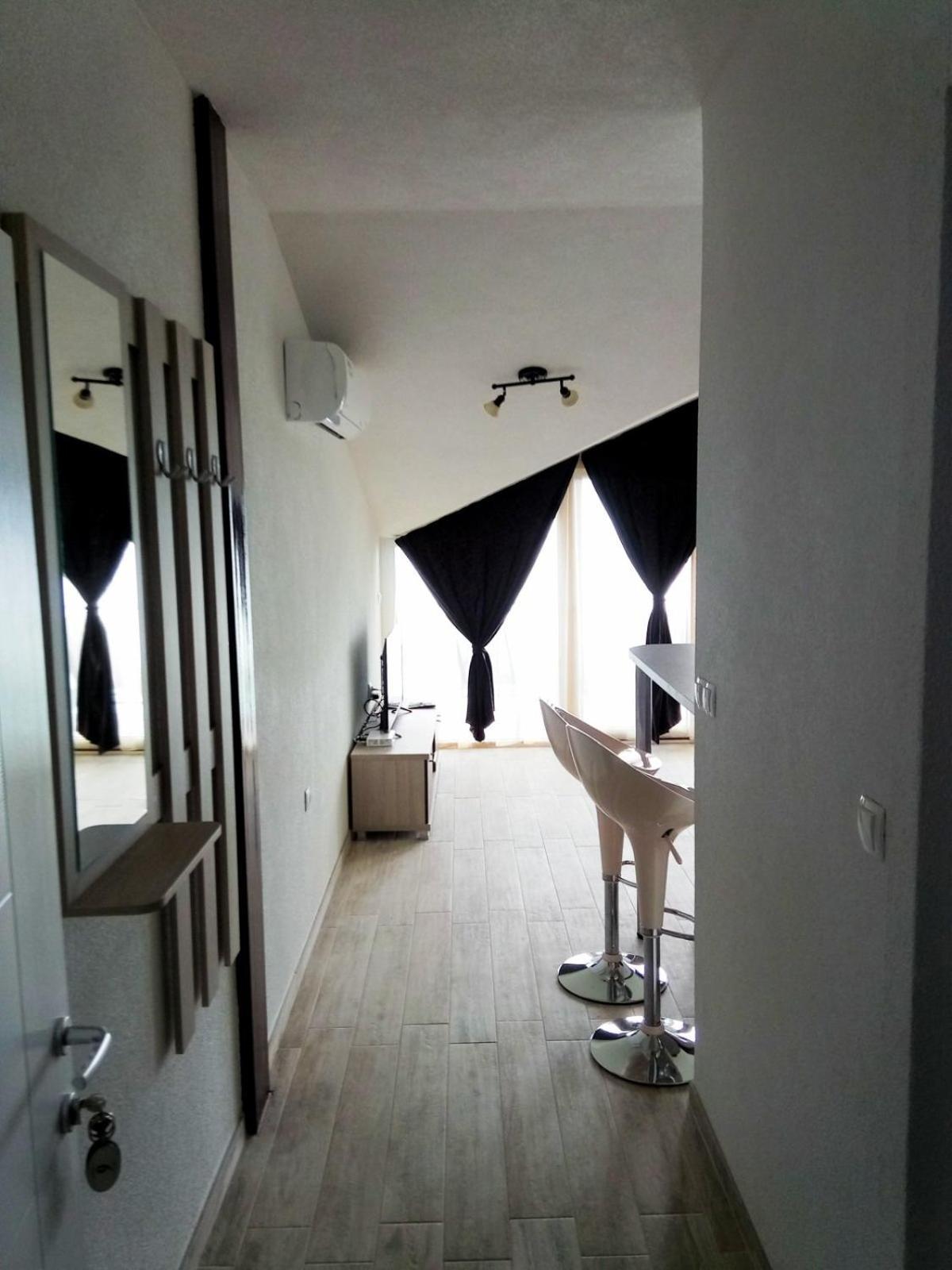 Royal View Apartments 斯特鲁加 外观 照片