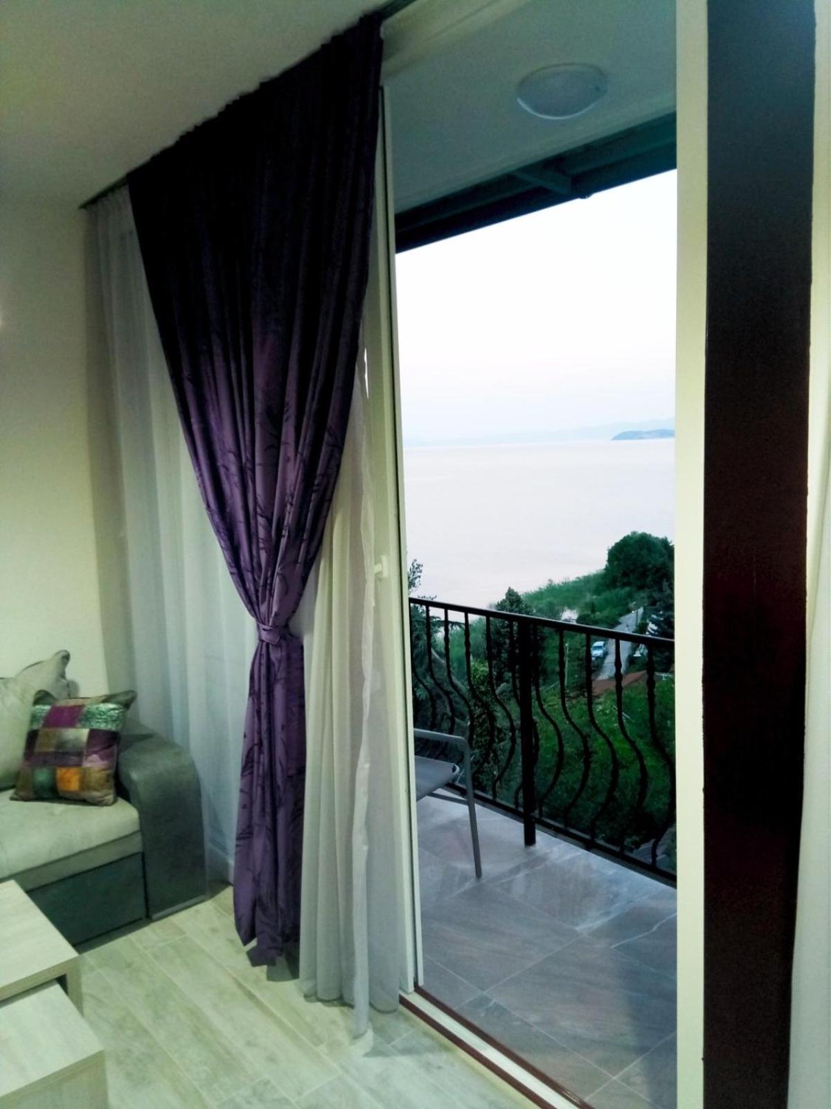 Royal View Apartments 斯特鲁加 外观 照片