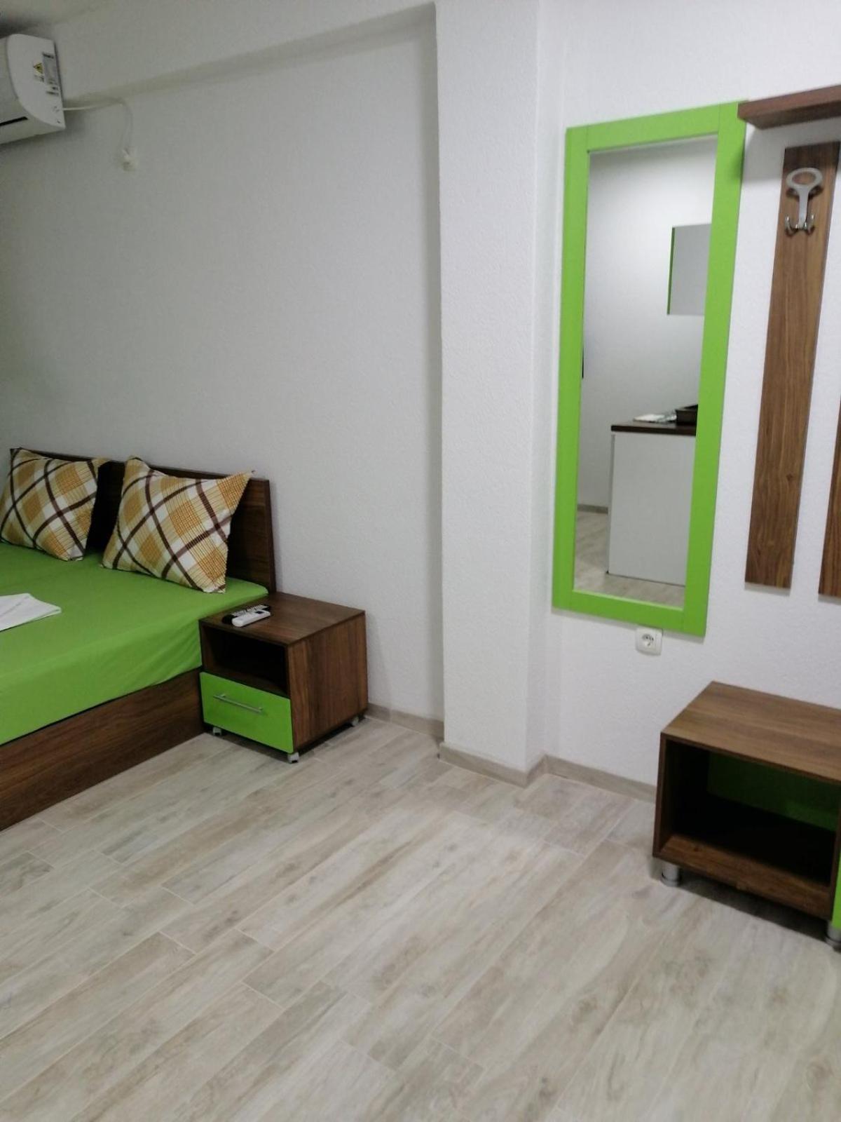 Royal View Apartments 斯特鲁加 外观 照片